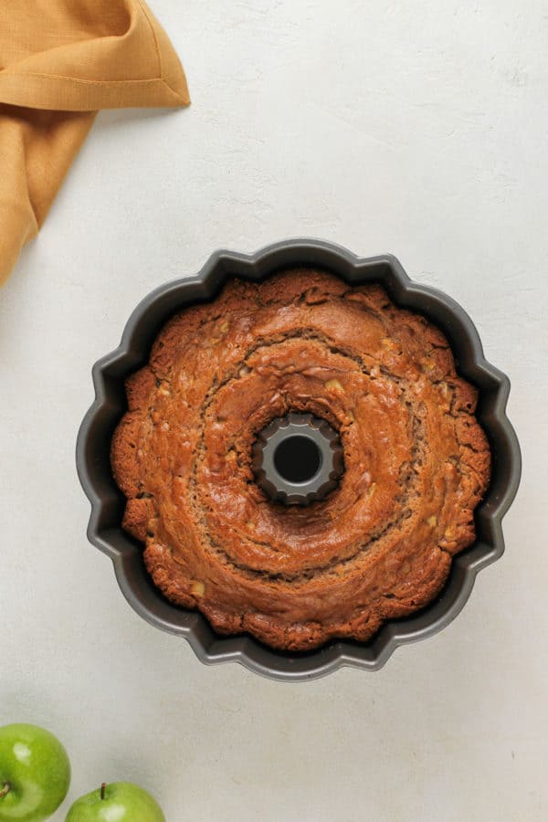 Easy Apple Bundt Cake | My Baking Addiction