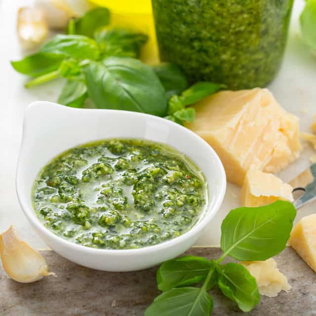 Fresh Basil Pesto Recipe Quick And Easy My Baking Addiction 2567