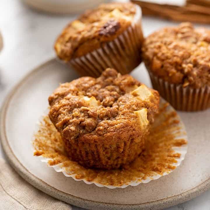 Apple Cinnamon Muffins with Streusel Topping | My Baking Addiction
