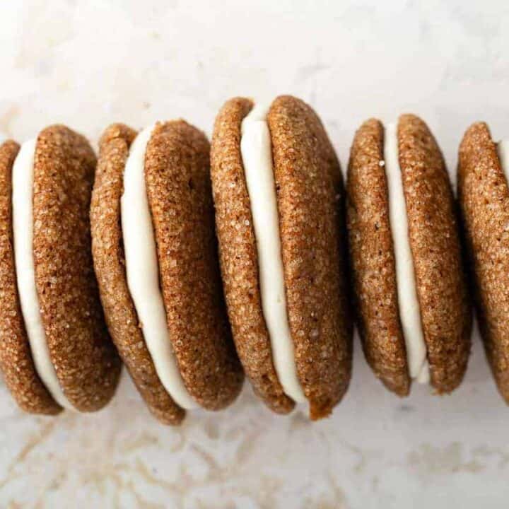 https://www.mybakingaddiction.com/wp-content/uploads/2012/12/Pumpkin-Molasses-Sandwich-Cookies-8_resized-720x720.jpg