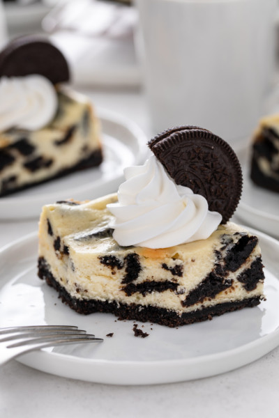 Oreo Cheesecake Bars | My Baking Addiction