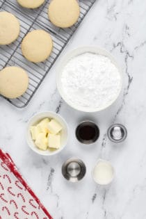 Sour Cream Sugar Cookies | My Baking Addiction