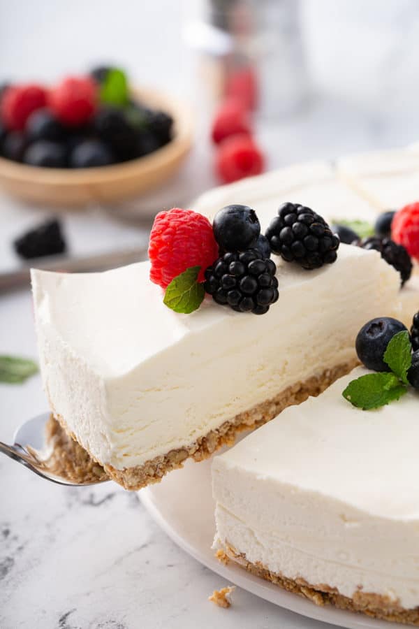 No-Bake Frozen Cheesecake - My Baking Addiction