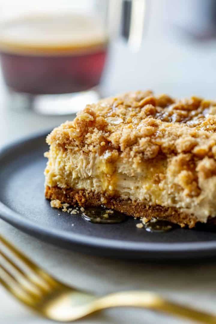 Maple Streusel Cheesecake Bars - My Baking Addiction