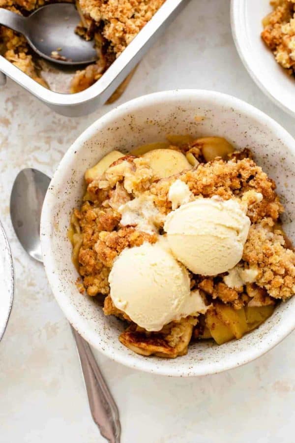 Old Fashioned Apple Crisp Recipe My Baking Addiction