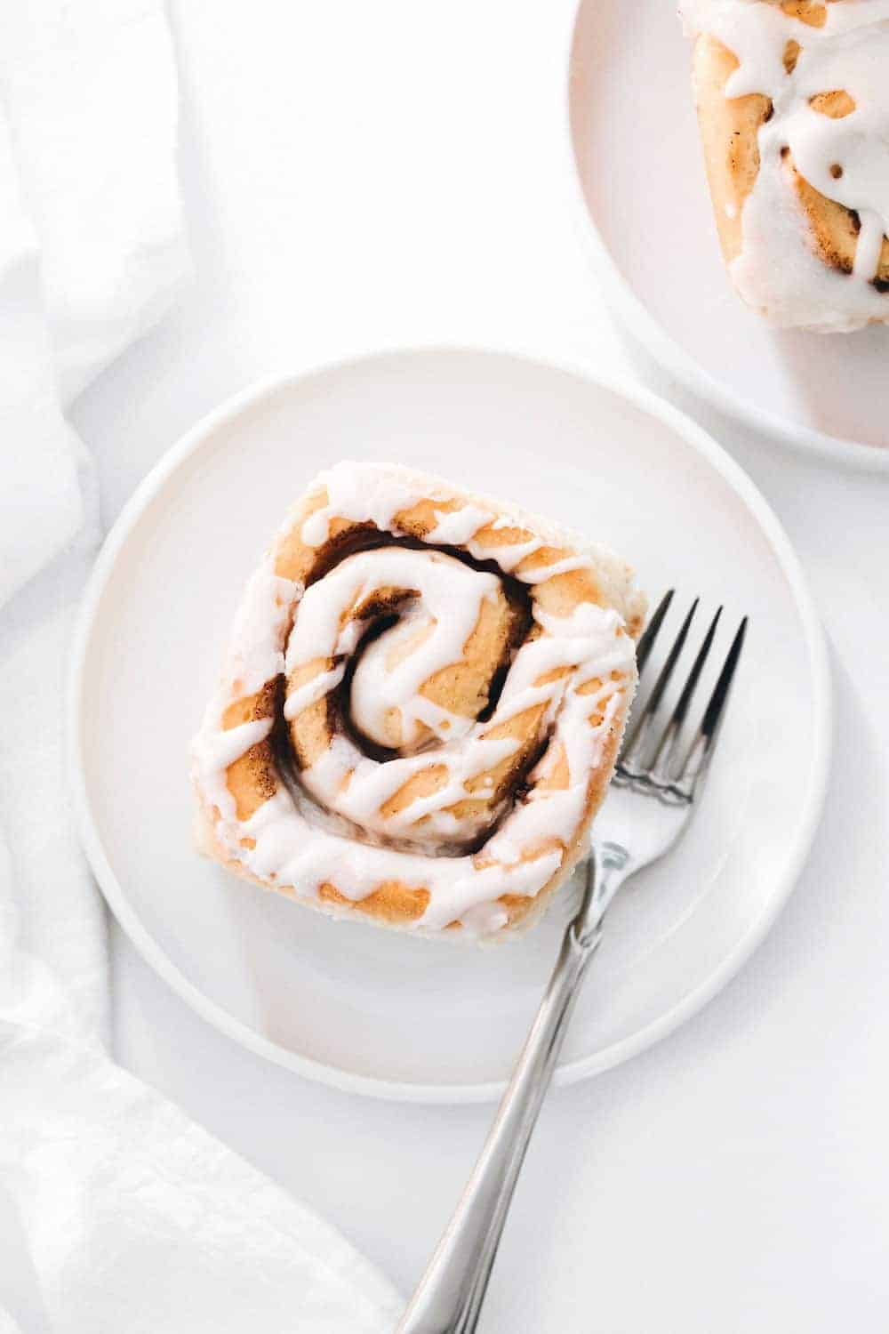 Maple Cinnamon Rolls - I Heart Eating