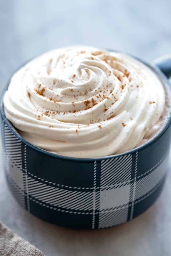 How To Make Homemade Whipped Cream My Baking Addiction