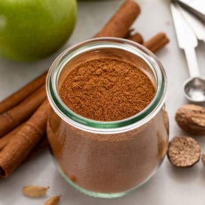 Close up of a jar of apple pie spice.