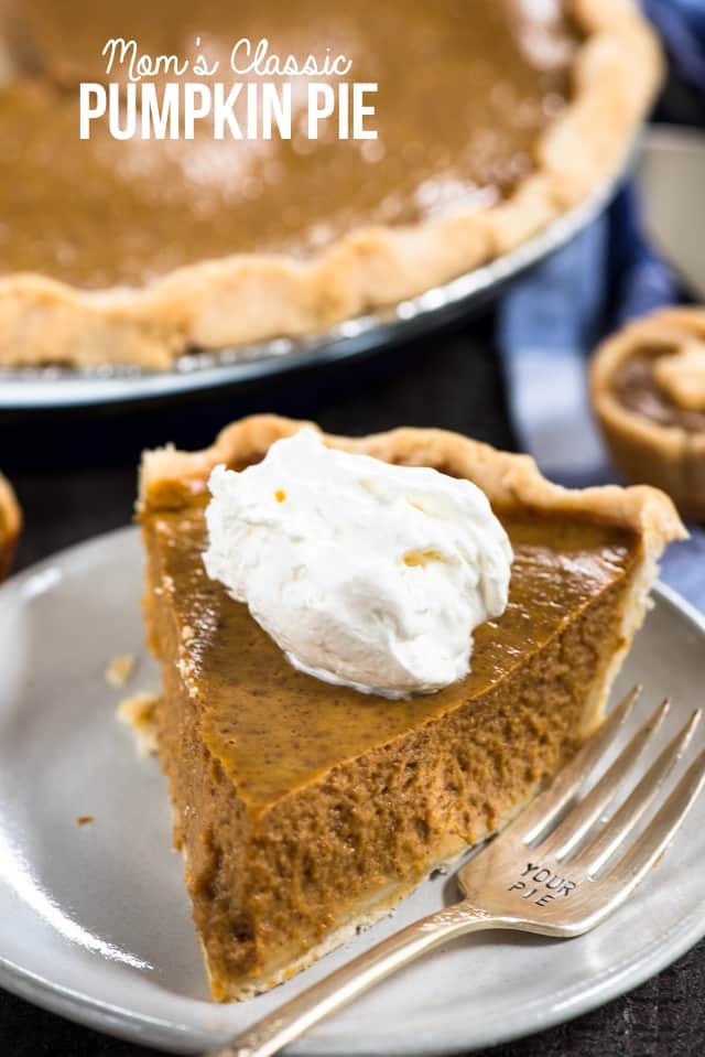 Marshmallow Pumpkin Pie (Quick and Easy!) - My Baking Addiction