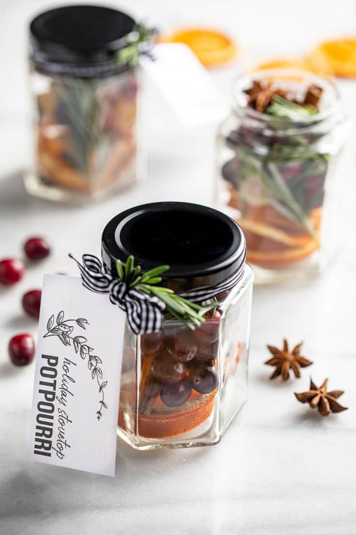 Holiday Stovetop Potpourri (with Printable Gift Tags ) My Baking