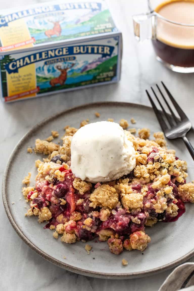 Berry Crisp (Fresh or Frozen Berries!) | My Baking Addiction