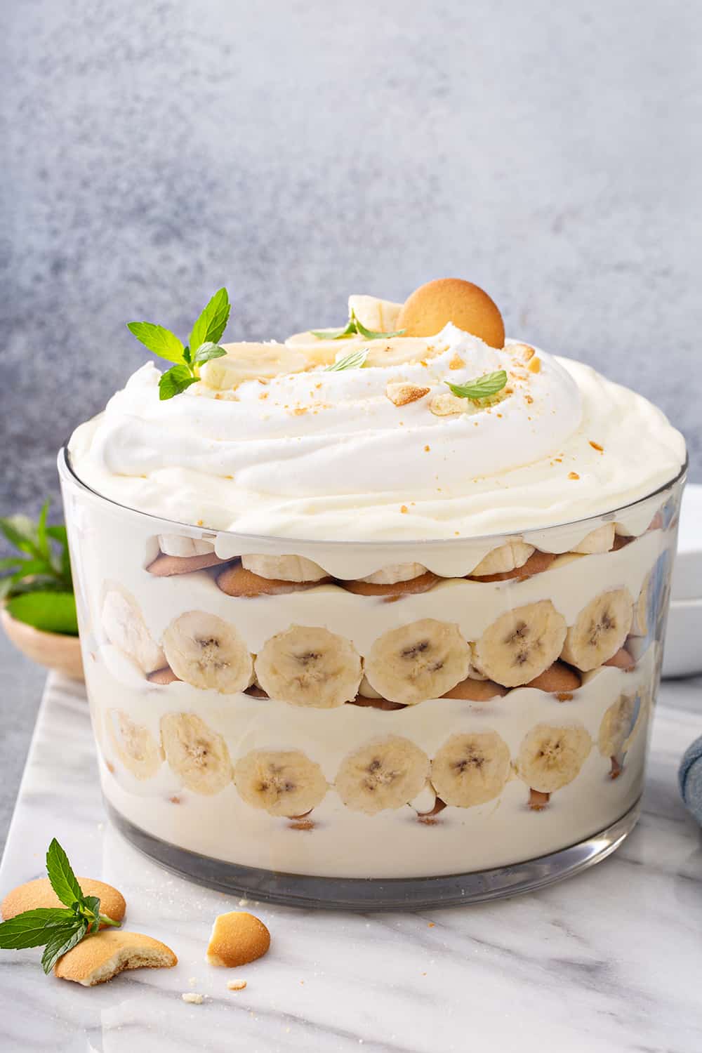 Why is Magnolia Bakery banana pudding famous?