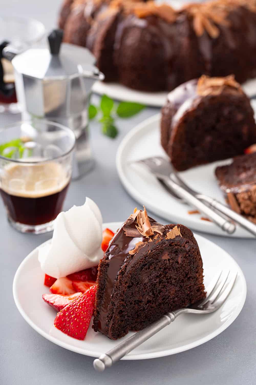 Mini Classic Chocolate Bundt Cakes - Recipes