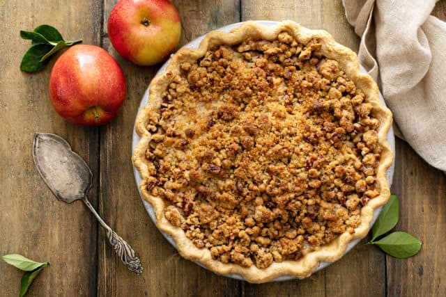 Apple Crumb Pie - My Baking Addiction