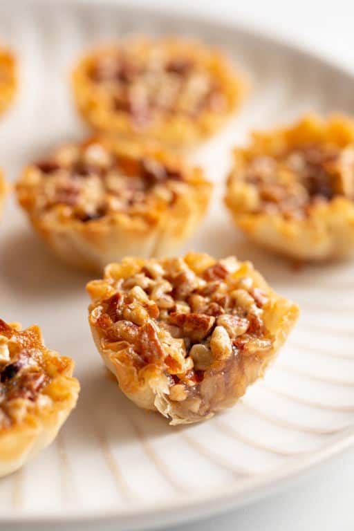 Mini Pecan Pies - My Baking Addiction