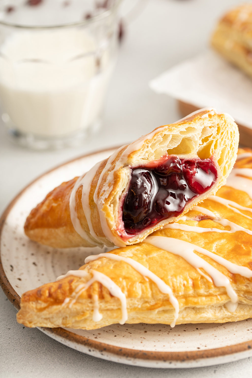 cherry-turnover-cut-in-half-1024x1536.jpg