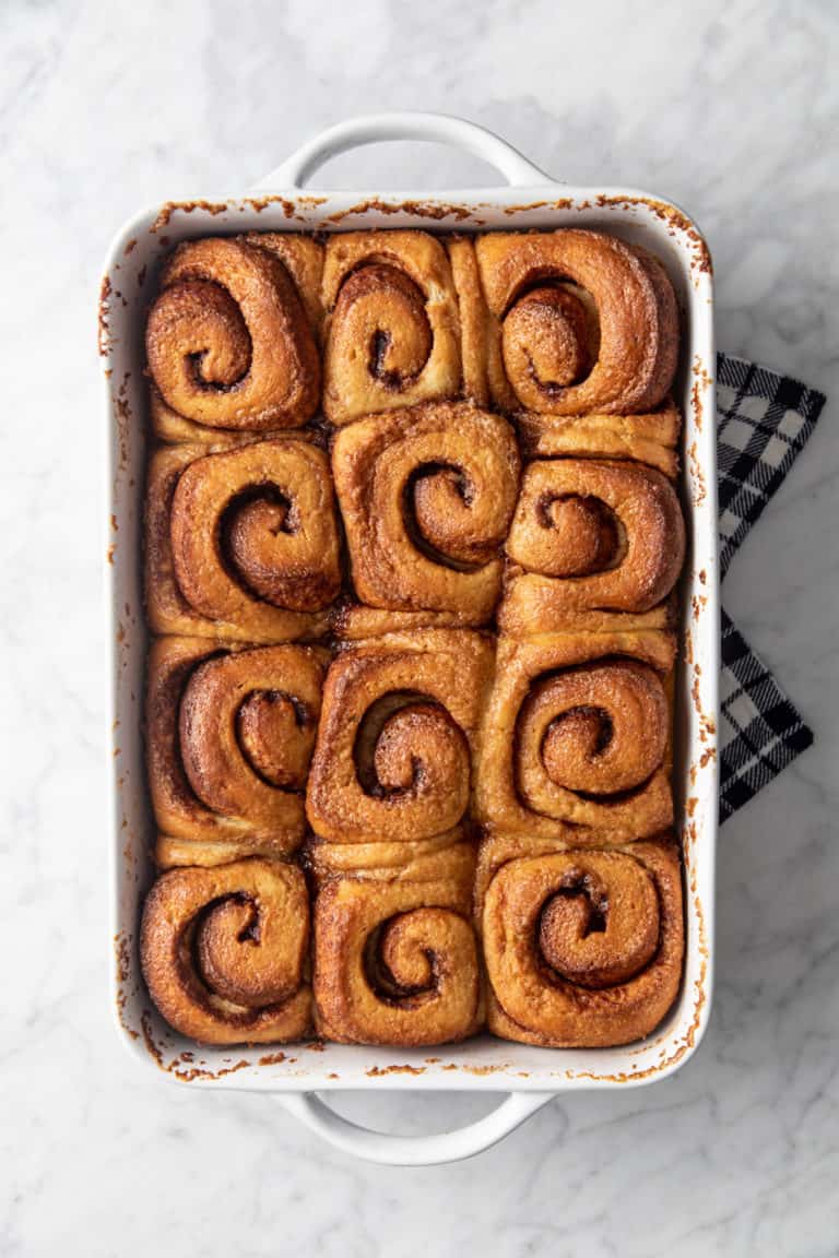 Cinnamon Rolls with Heavy Cream - My Baking Addiction