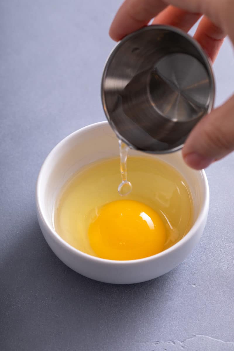 How to Poach Eggs - My Baking Addiction