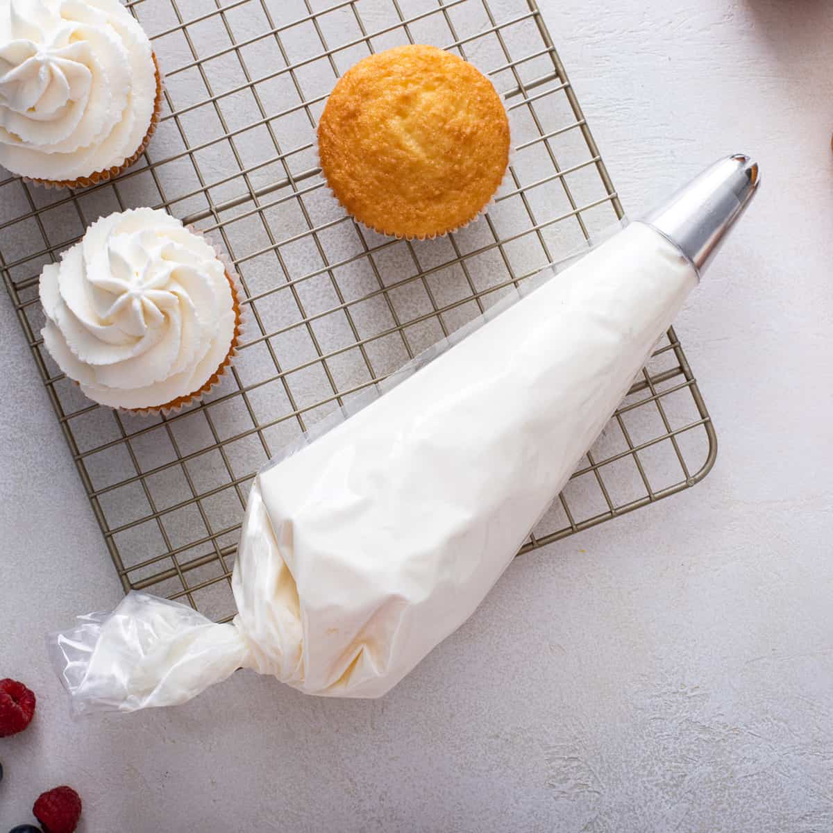 Stabilizing Whipped Cream – Nutrition and Food Safety