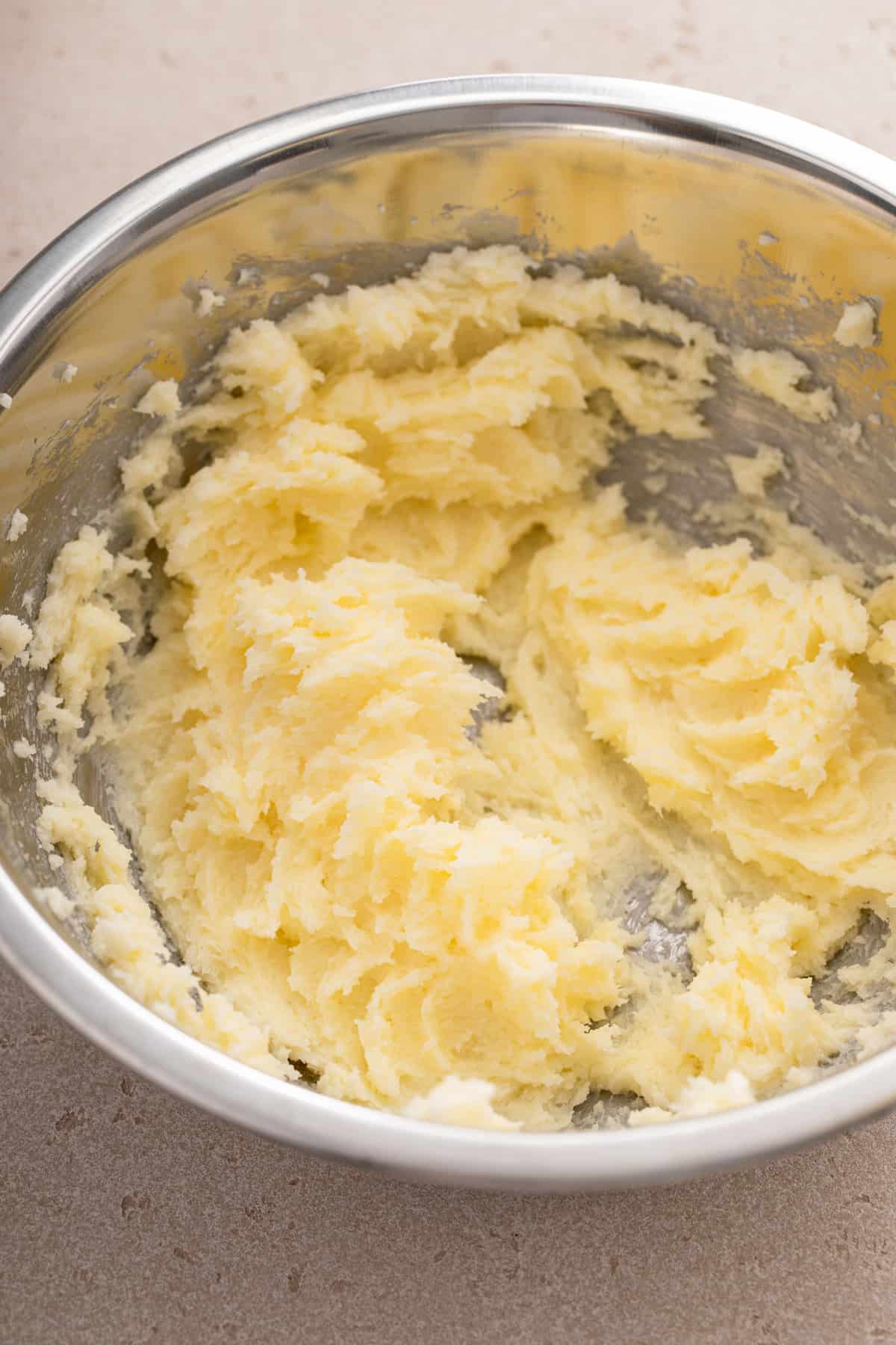 Butter and sugar creamed for 1 minute.