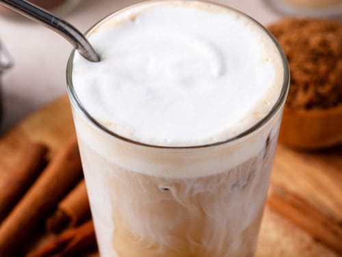 How to Make Sweet Vanilla Cold Foam – Plum Deluxe Tea